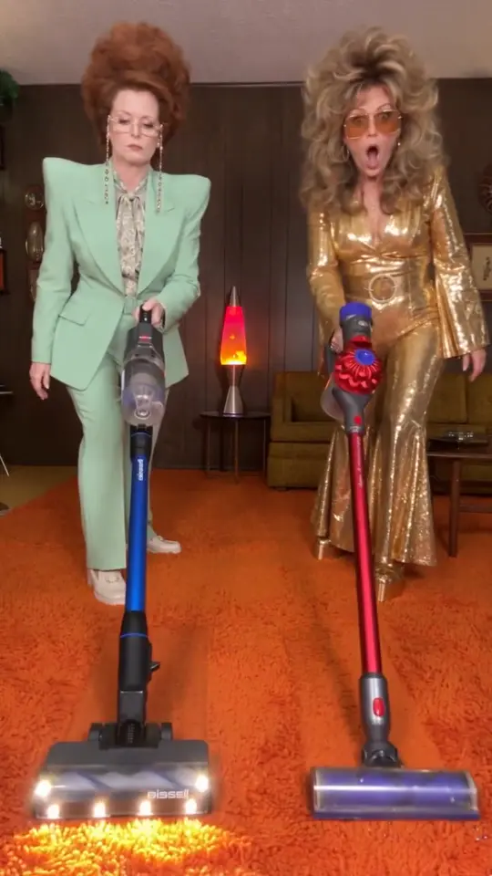 Two Vacuums. One Carpet.: still from the episode
